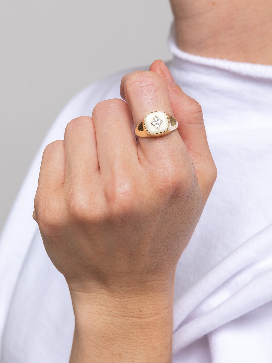 Pascale Monvoisin | Pierrot Signet Ring - White | Verdalina