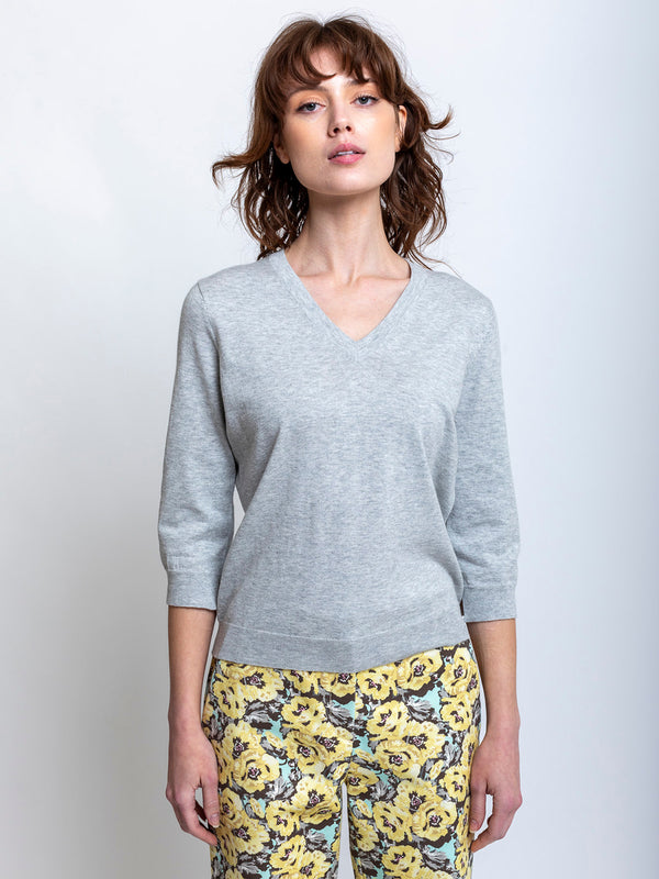 ALLUDE - V-Neck Sweater with 3/4 Sleeves - Grey - Verdalina