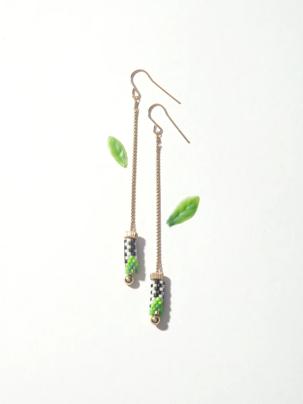 Garden Earrings - Green Bead