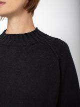 M J Watson - Short Pullover Sweater - Verdalina