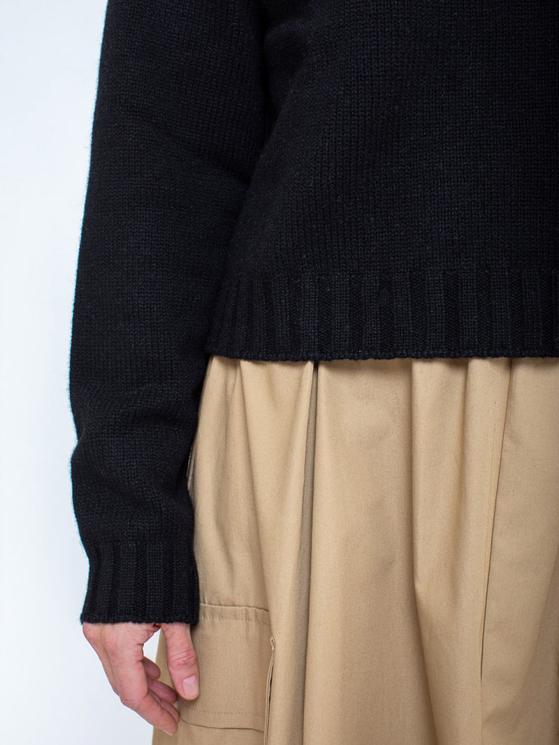 M J Watson - Short Pullover Sweater - Verdalina