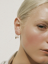 Loren Stewart - Mini Triangle Earring - Yellow Gold - Verdalina