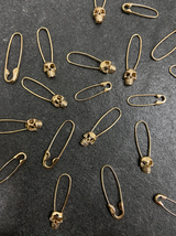Loren Stewart - Skull Safety Pin Earring - Verdalina