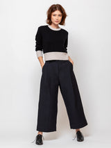 Round Neck Sweater - Noir and Fog