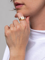 Pascale Monvoisin - Pierrot Signet Ring - White - Verdalina