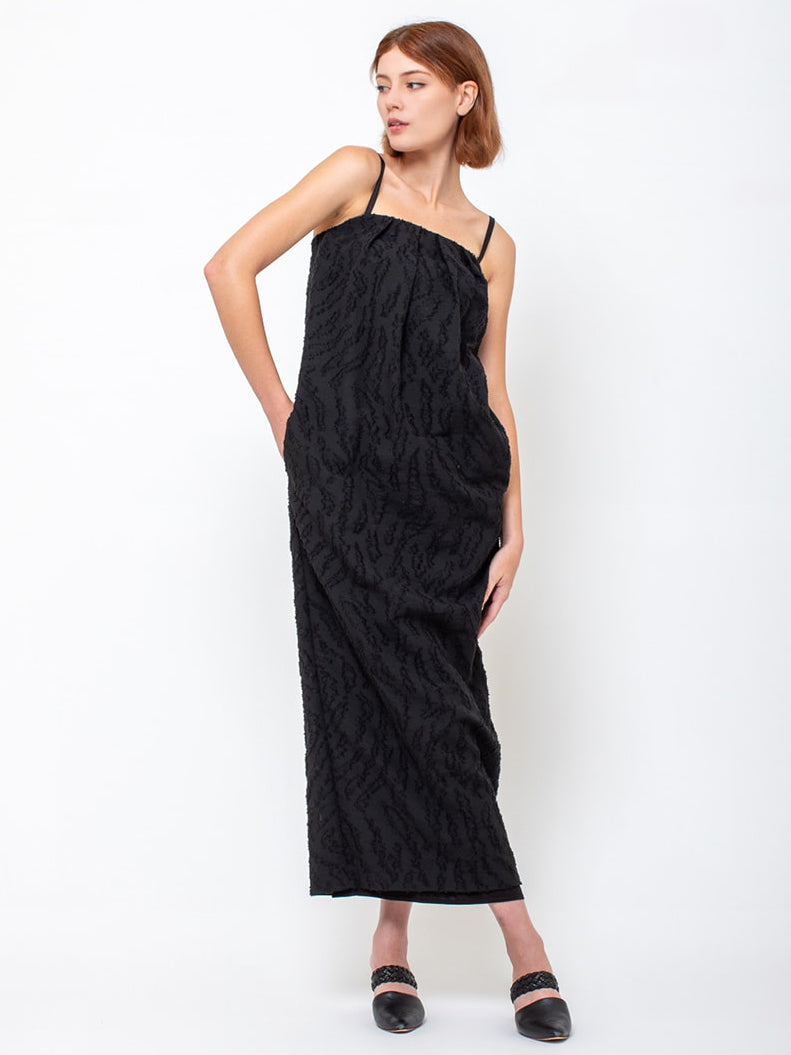 Tela - Marge Dress - Black - Verdalina