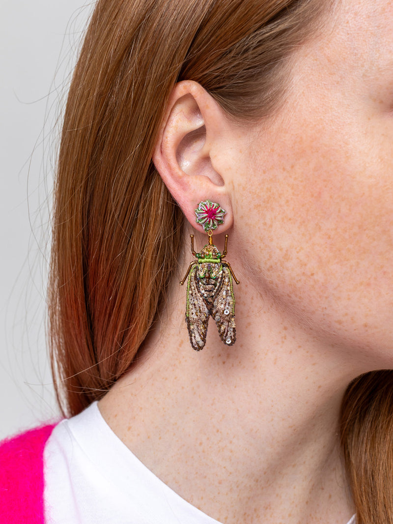 Trovelore - Little Cicada Earrings - Verdalina