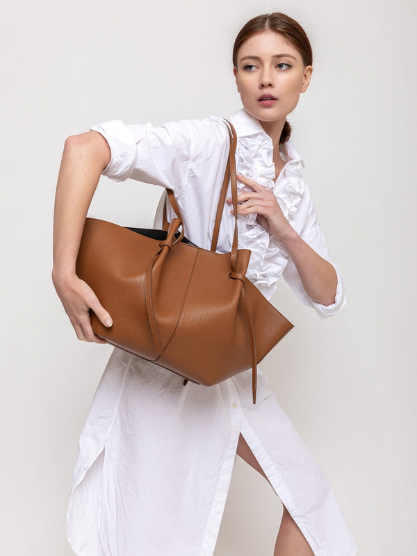 ミイ Yuzefi | Large Mochi - Hazel Pebble Grained Leather| Verdalina